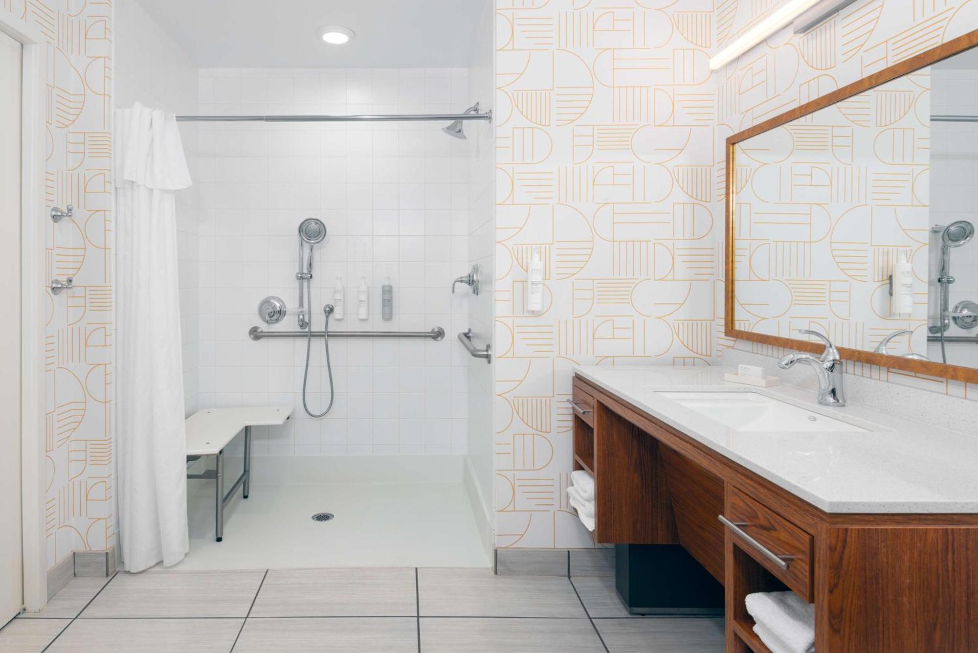Home2 Suites By Hilton Buffalo Airport/ Galleria Mall Чіктоваґа Екстер'єр фото